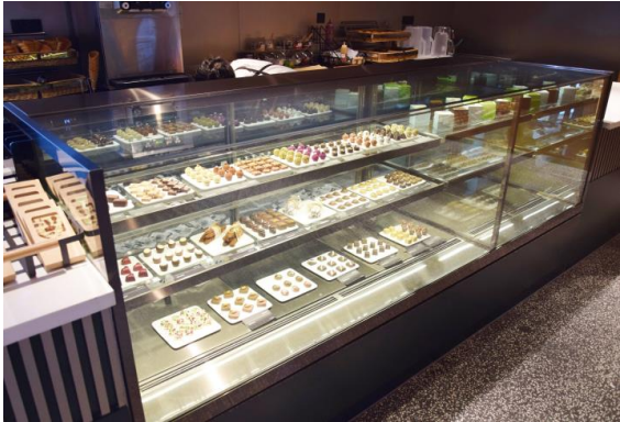 CAKE DISPLAY